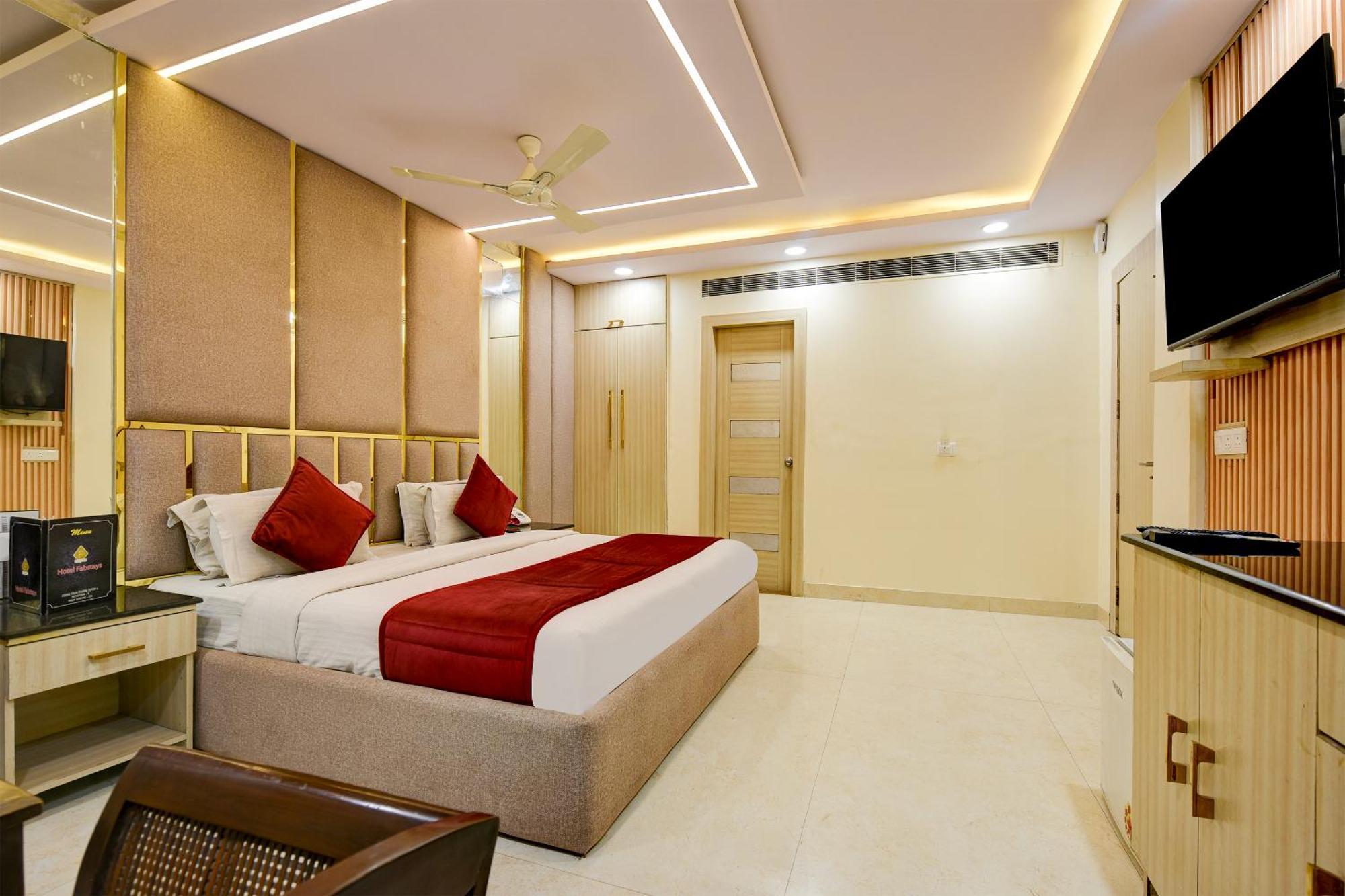 Staybook South Delhi New Delhi Exterior photo